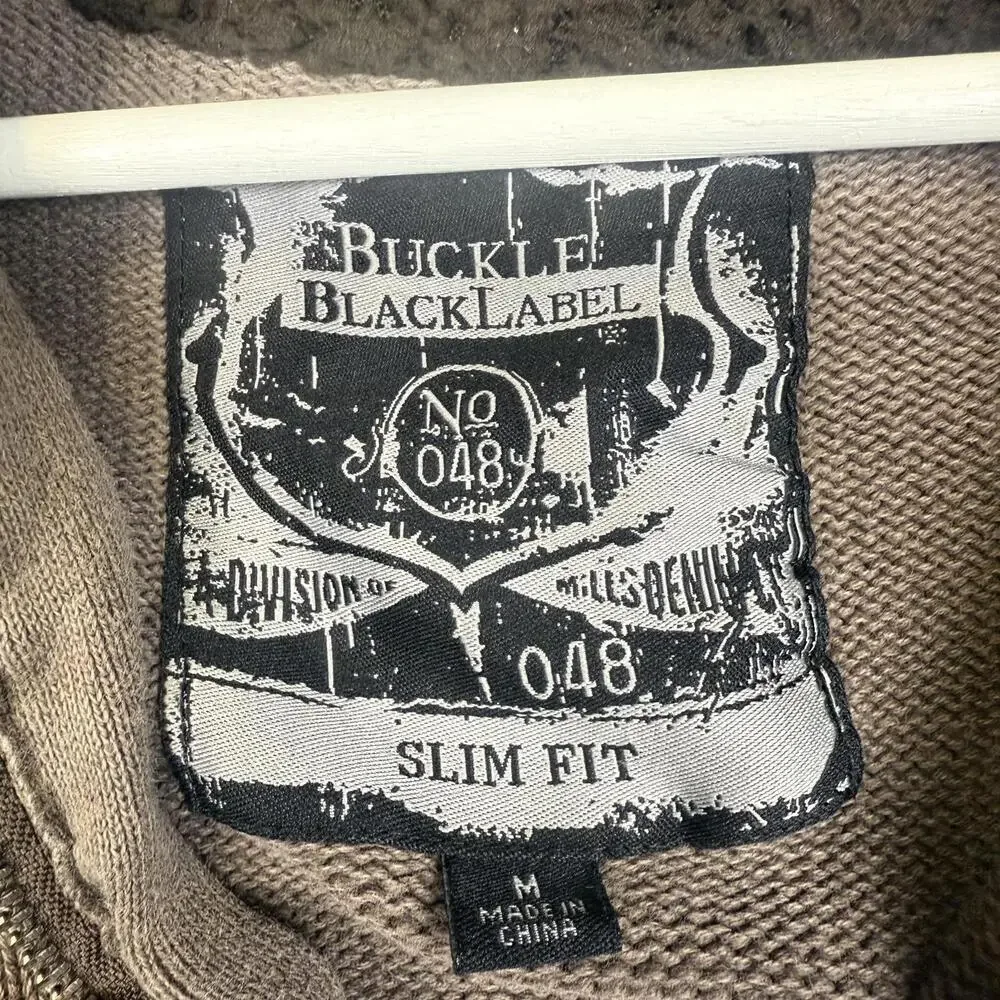 Buckle black label